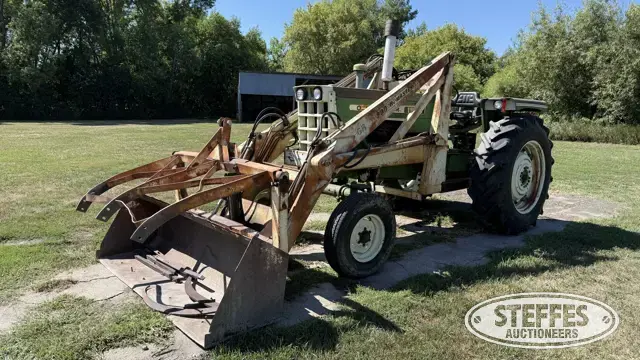 1974 Oliver 1555