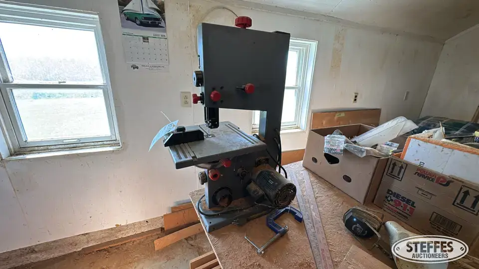 Porter Cable bandsaw Power Tool
