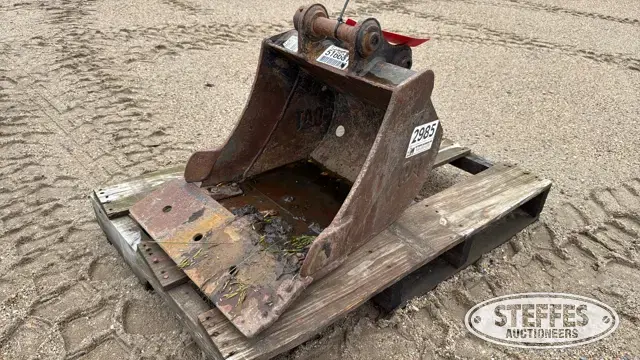 CAT mini excavator bucket