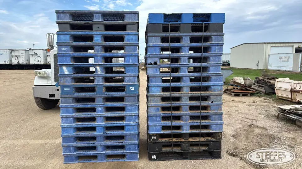 (30) Plastic pallets General Business Support Item