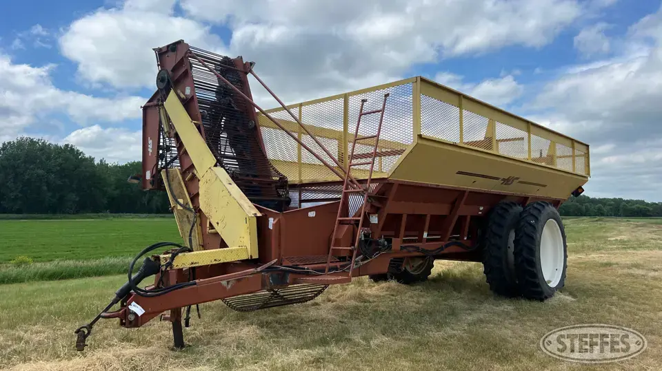 1998 H&S 30 T.C Sugarbeet Cart