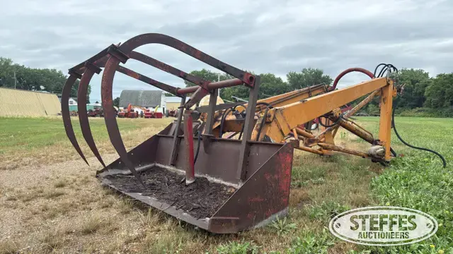 Koyker loader grapple bucket