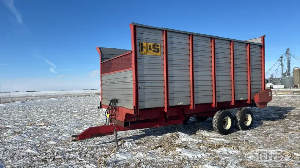 H&S PB 18 Forage Wagon