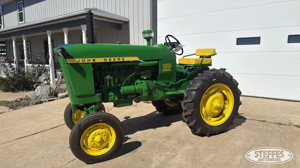 John Deere 1010 Collectible Tractor