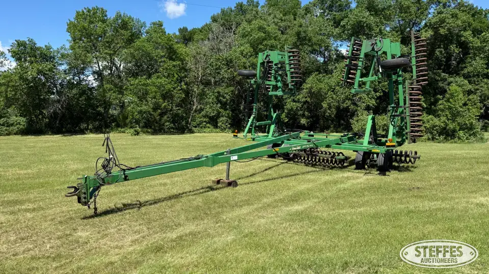 2003 Summers Rolling Packer