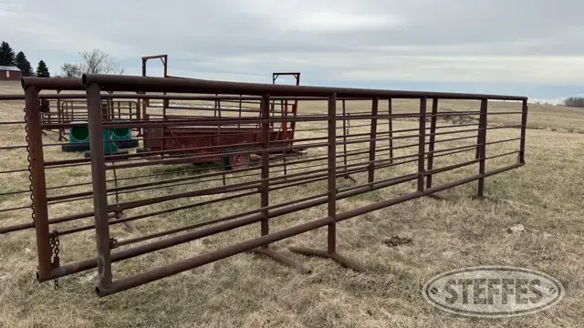 (2) Shop-built freestanding cattle panels