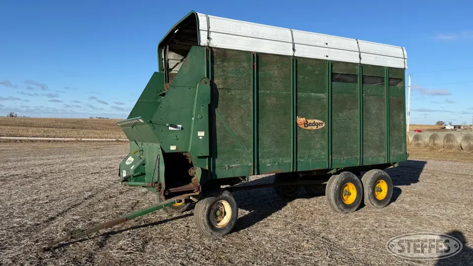 Badger forage wagon
