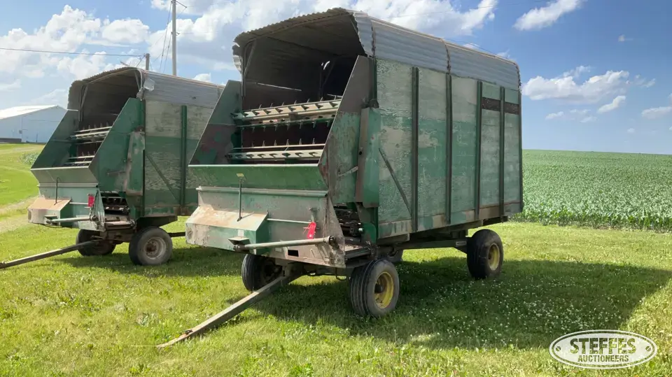 Badger 1416 Forage Wagon