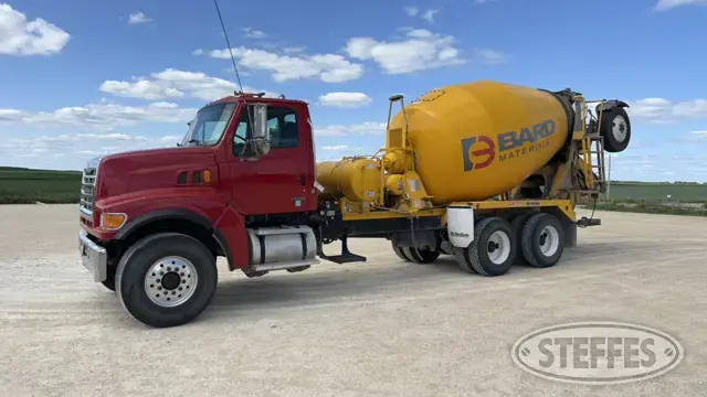 2004 Sterling LT9500