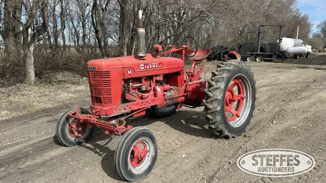 1950 McCormick Farmall M