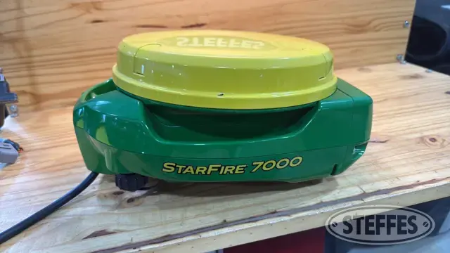 John Deere StarFire 7000