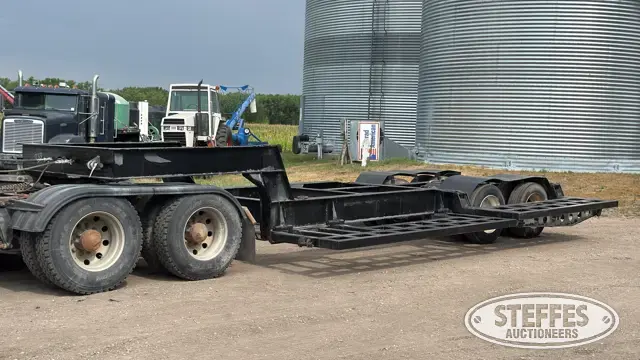 1977 Load King combine trailer