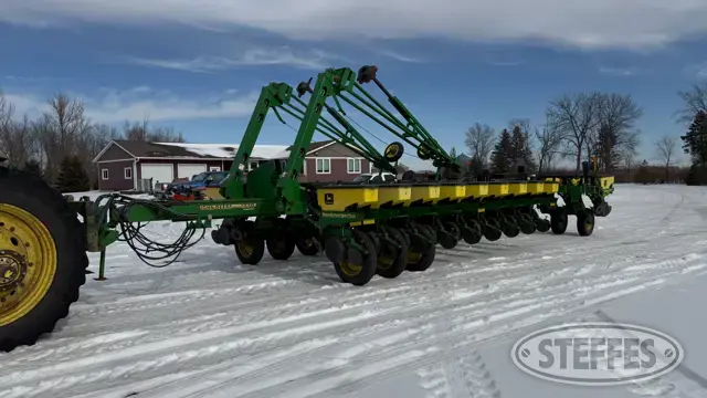 2000 John Deere 1770 Conservation
