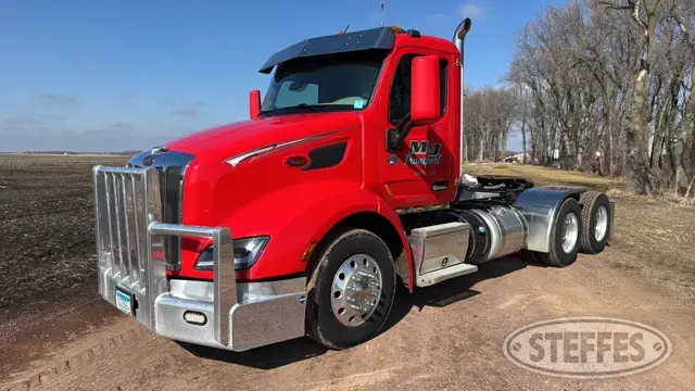 2019 Peterbilt 579