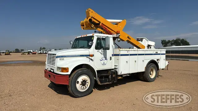 1999 International 4700