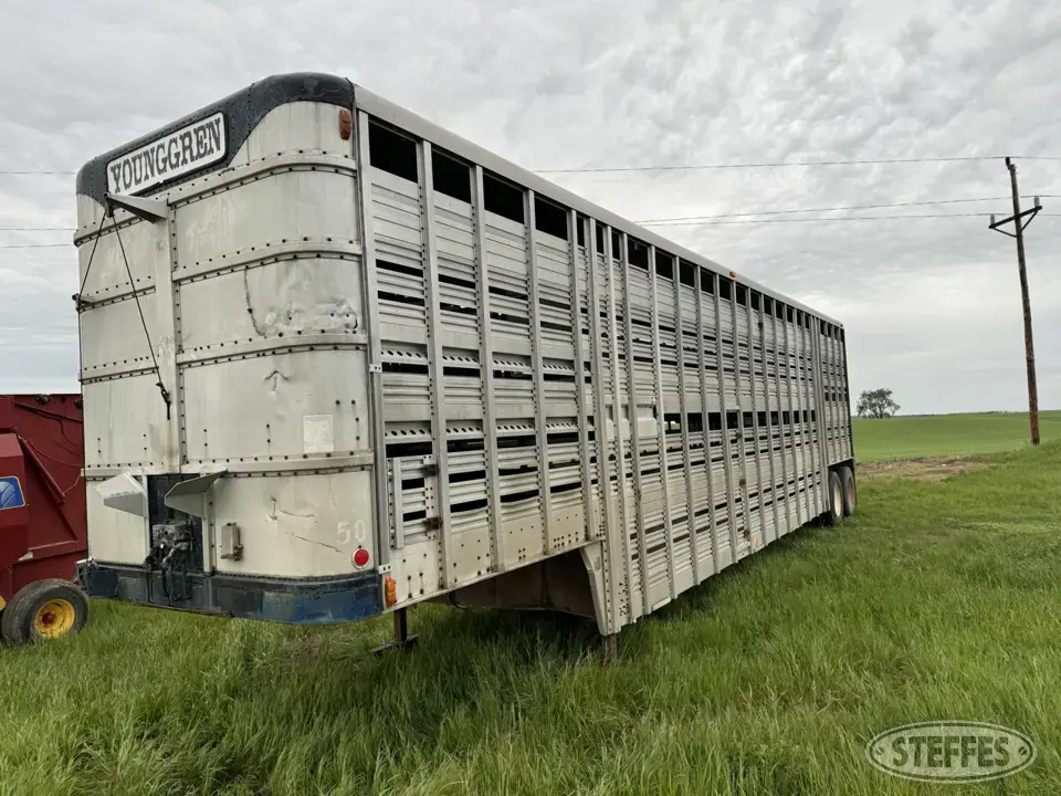1974 Wilson Semi Livestock Trailer