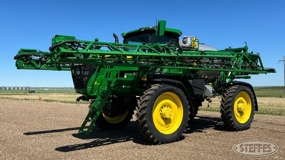 2023 John Deere 616R Self-Propelled Sprayer