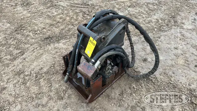 Bobcat PCF34
