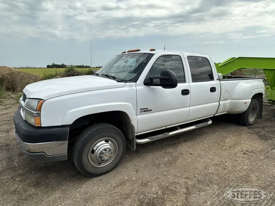 2004 Chevrolet 3500 1 Ton Pickup