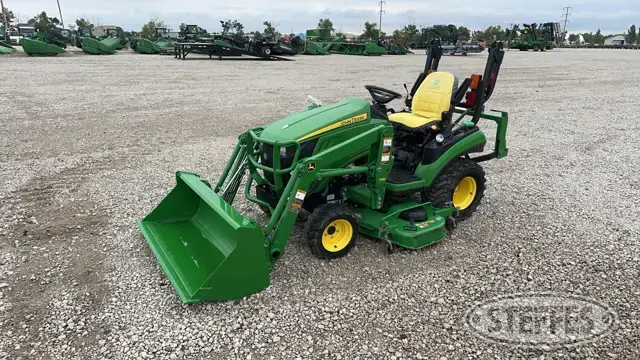 2013 John Deere 1025R