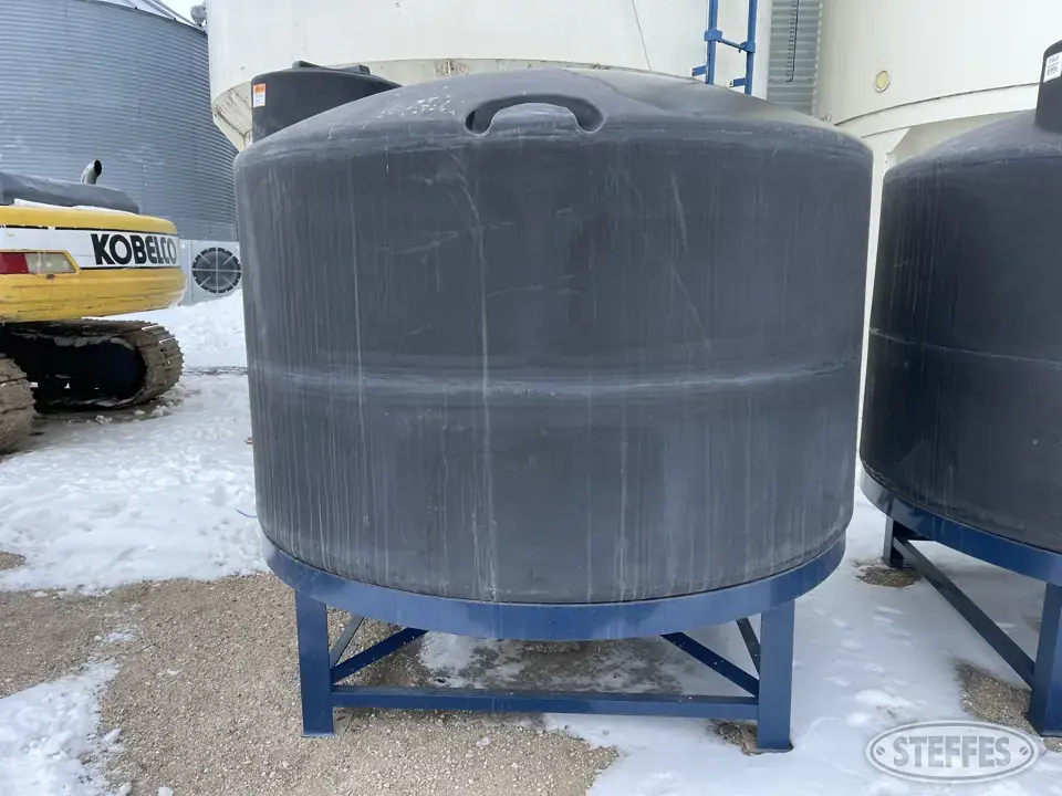 Norwesco Poly Tank