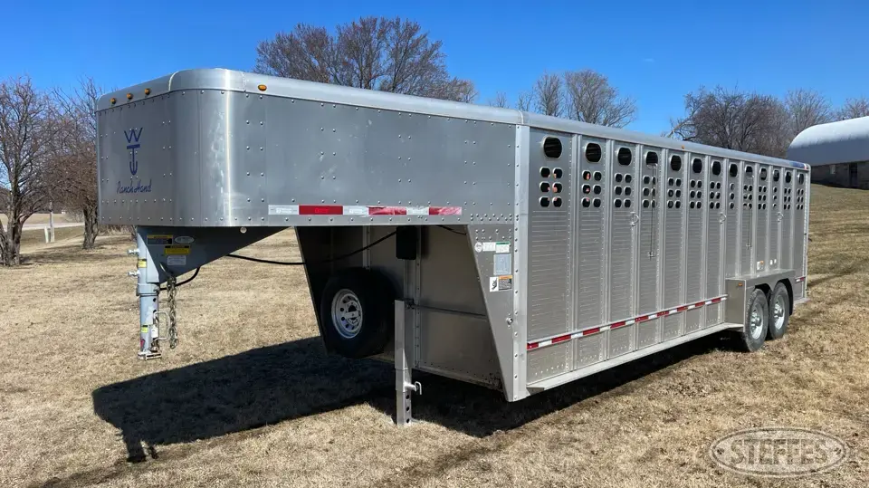 2012 Wilson PSGN-5724T Gooseneck Livestock Trailer