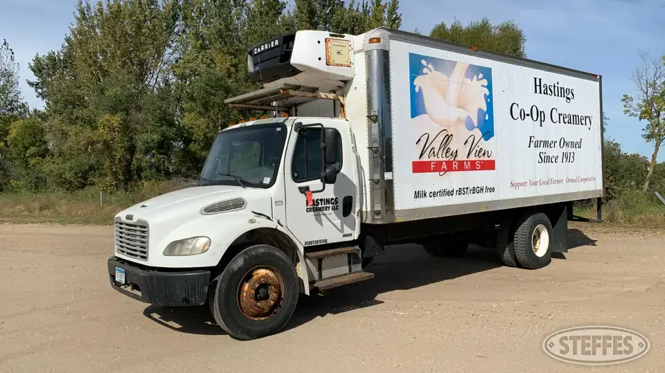 2007 Freightliner M2 Business Class Single Axle Boxed Truck