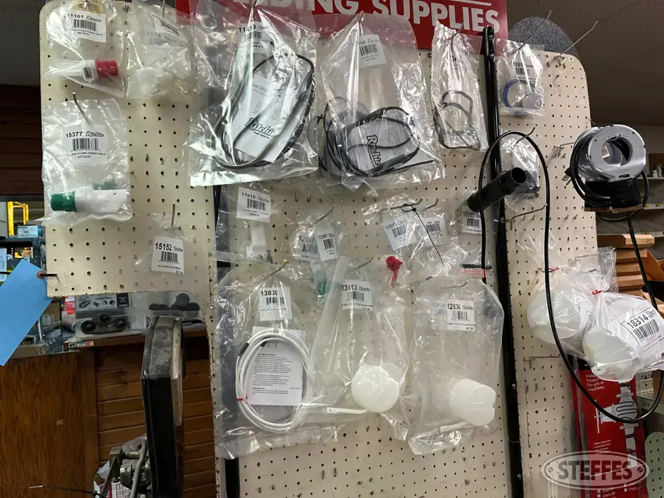 Ritchie Feeders and Bunk