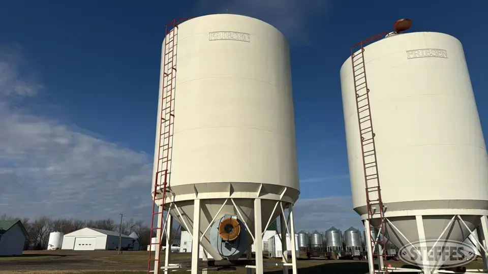Friesen hopper bin