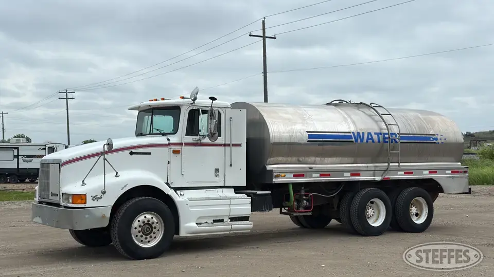 1994 International 9400 Water Truck