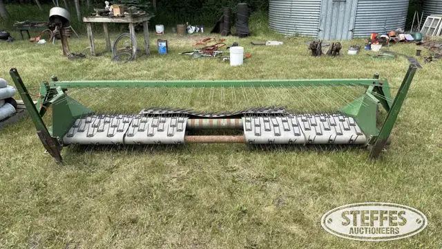 John Deere pickup