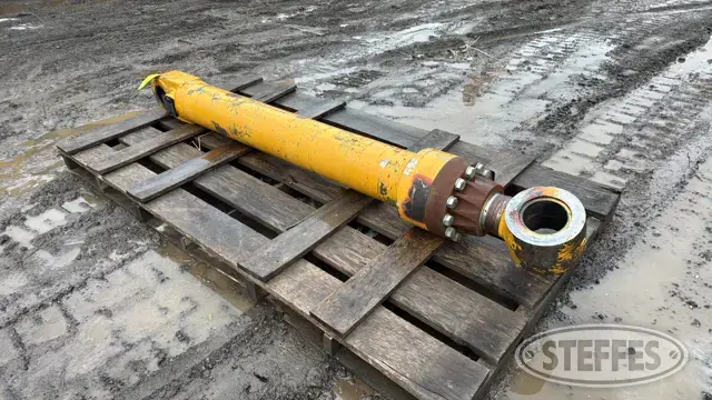 CAT 385C