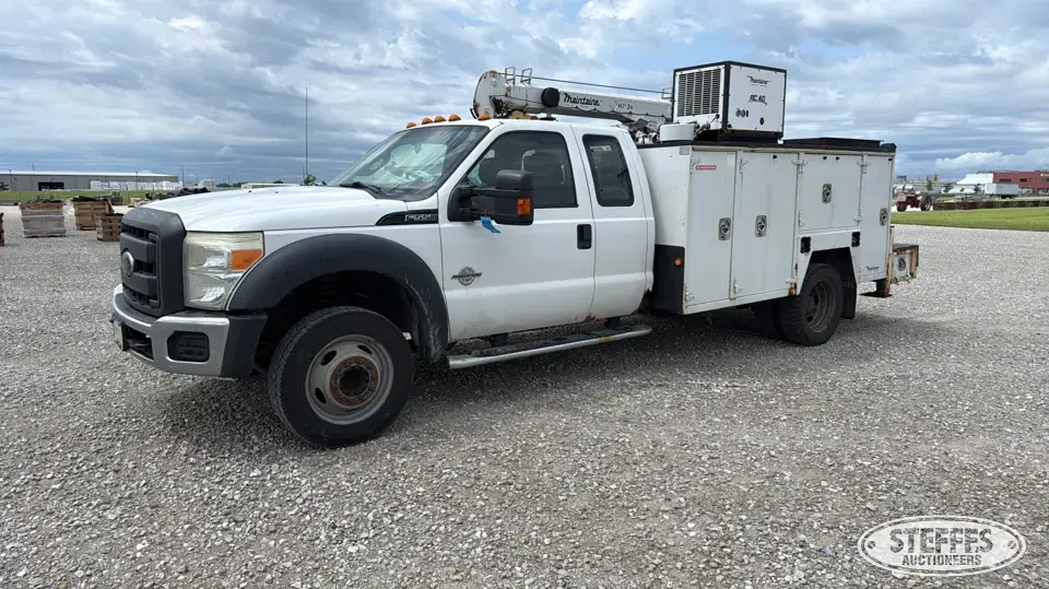 2012 Ford Super Duty F-550 XL Service Utility Truck