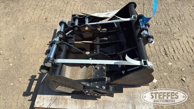 Mini excavator attachments