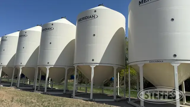 Meridian M1615