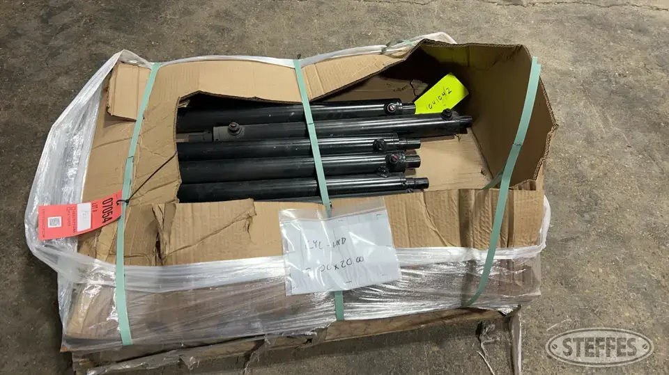 (9) Hyd. cylinders Ag Equipment Part