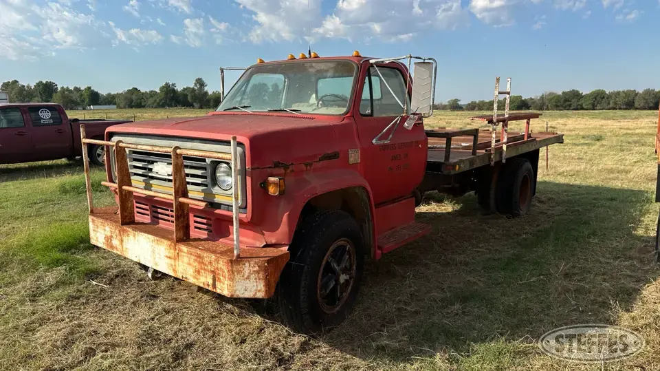 1977 Chevrolet C65 Flatbed Truck