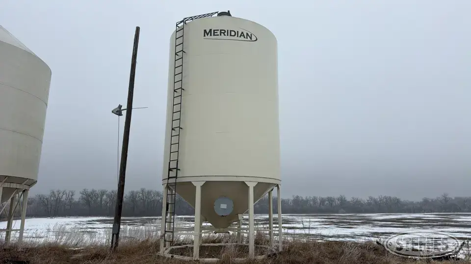 Meridian M1620 Hopper Bin
