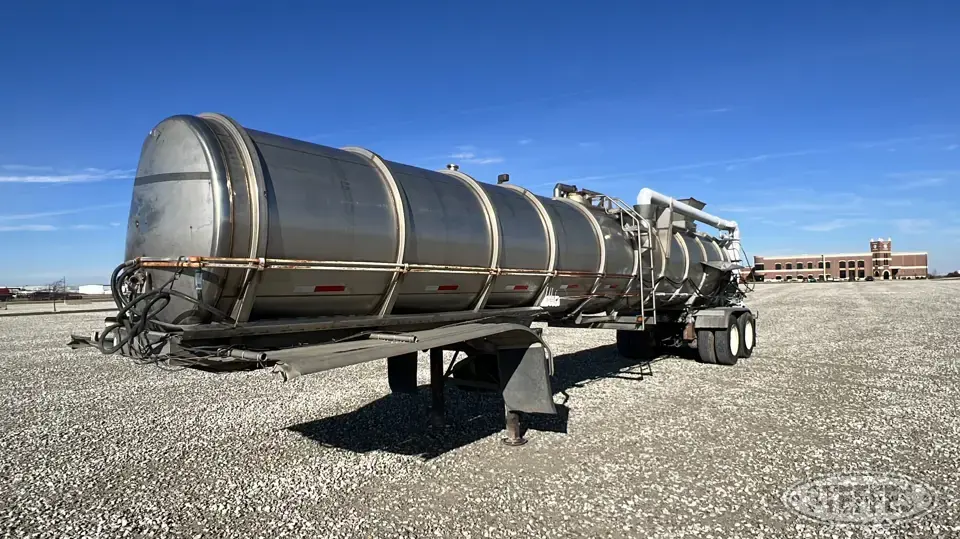 1997 Brenner Tank Trailer