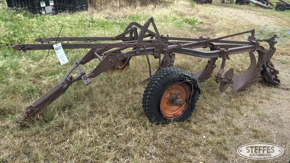 3-bottom plow