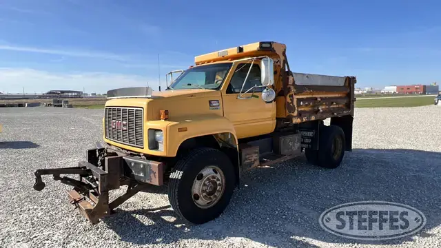 2002 GMC C7500