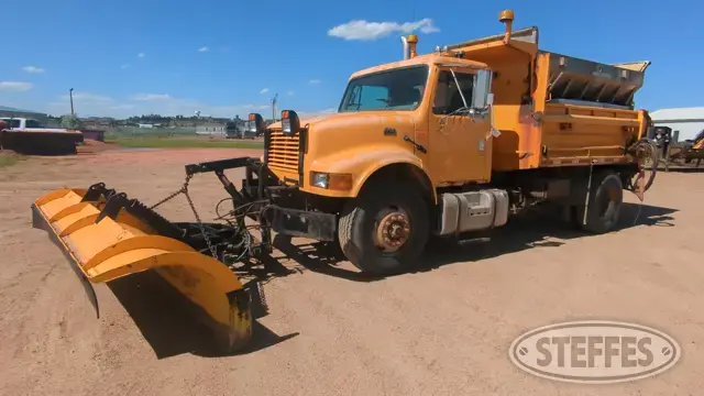 2002 International 4900