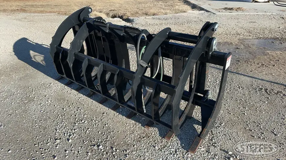 John Deere WorkSite Pro RR84 Skid Steer Bucket