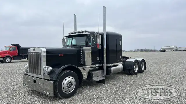 1995 Peterbilt 379 EXHD