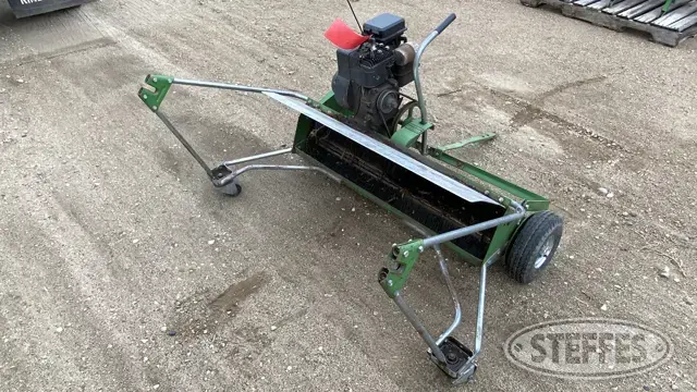 John Deere 38T