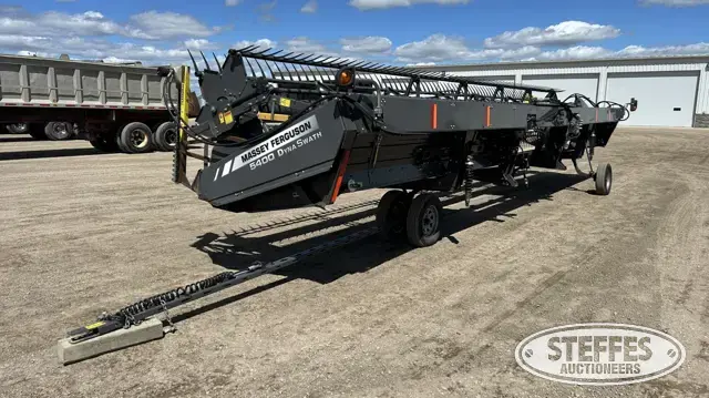 2018 Massey Ferguson 5400 DynaSwath