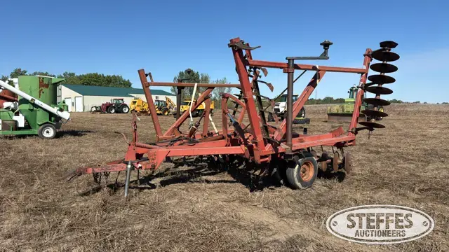 International 490