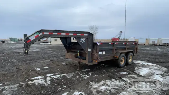2004 PJ Trailer