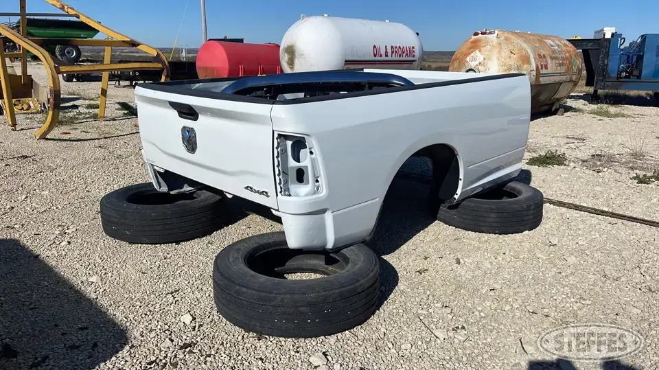 2024 Ram pickup box Truck-Trailer Part
