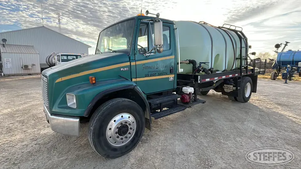 1998 Freightliner FL80 Tender Truck
